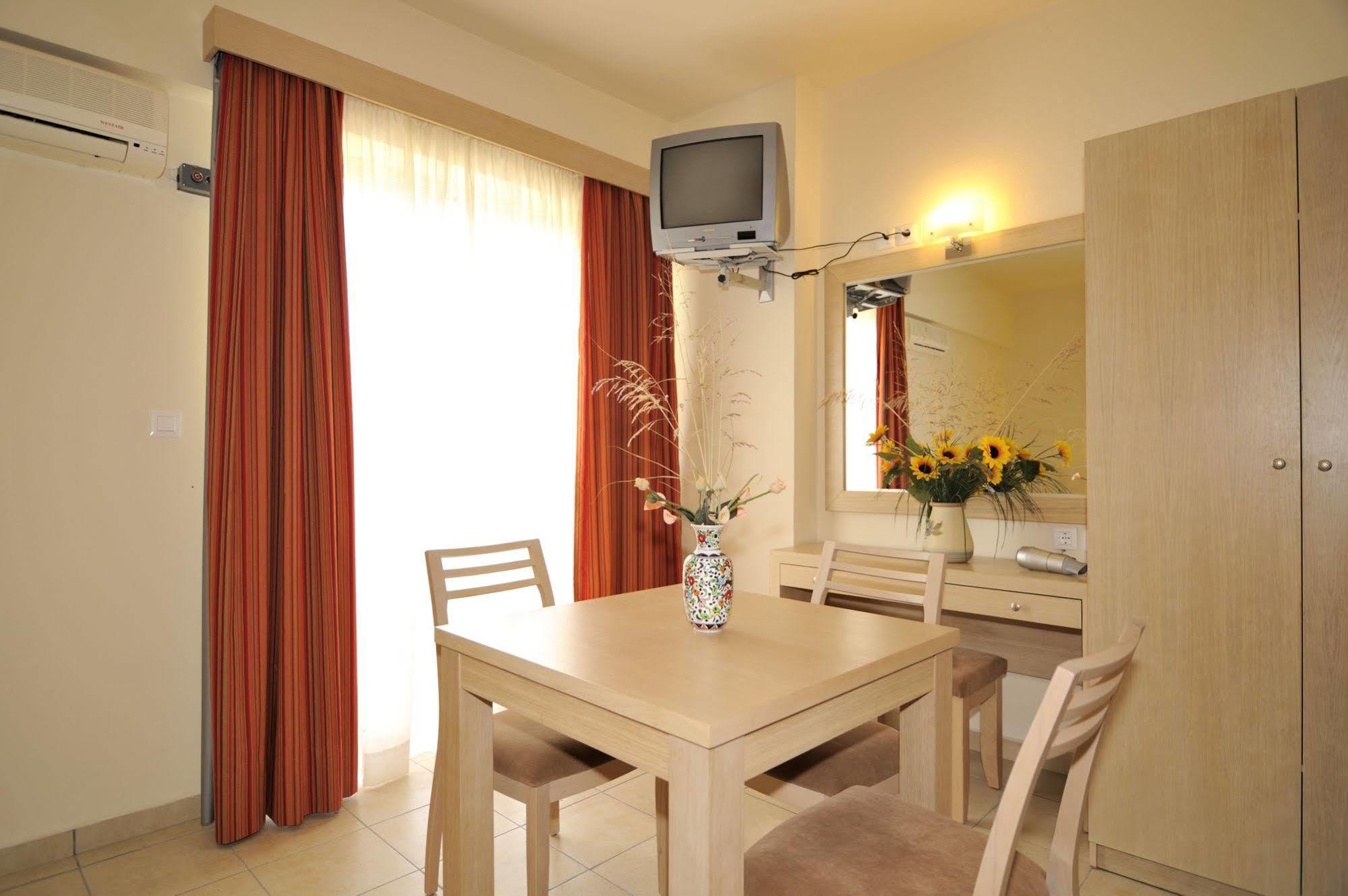 Anita Aparthotel Ialysos  Ngoại thất bức ảnh